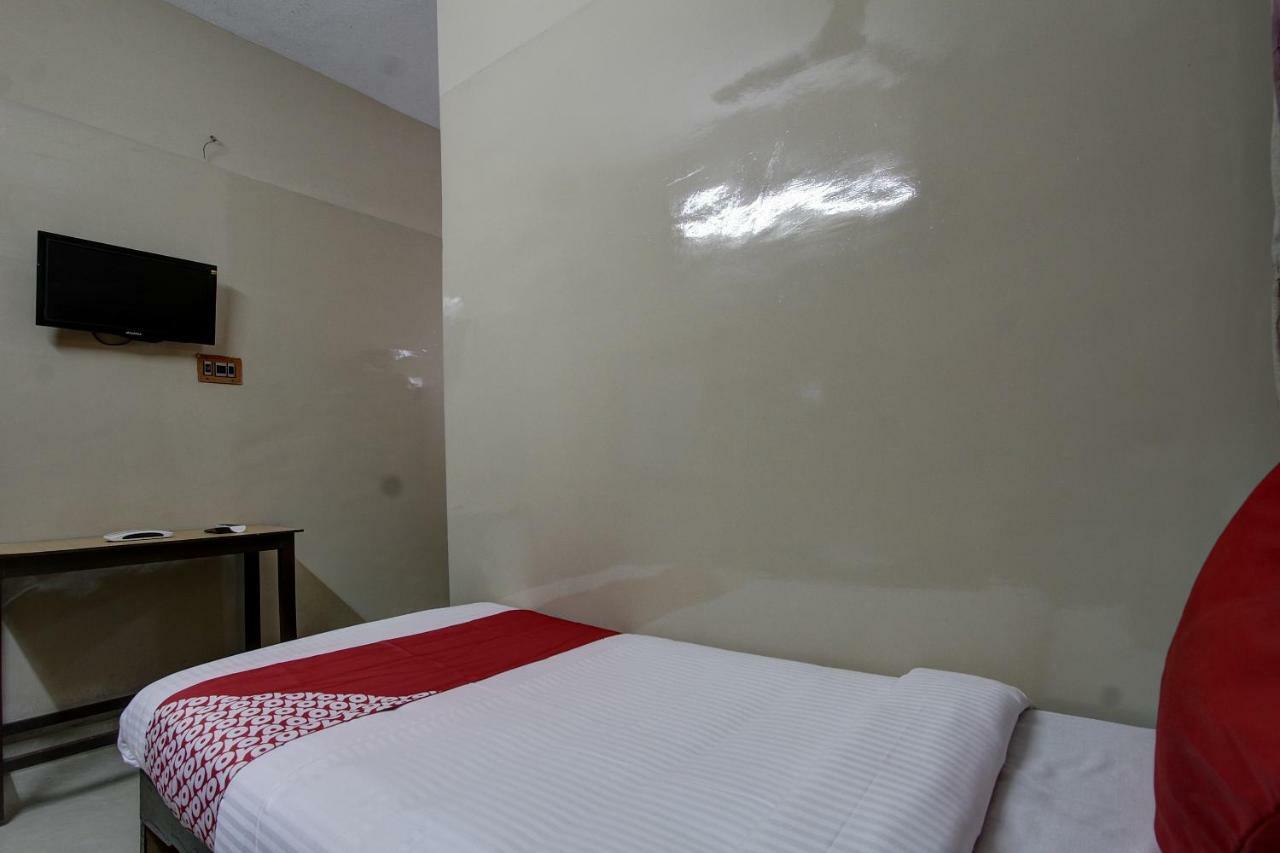 Oyo 44419 Syed Park Residency Hotel Tirunelveli Camera foto