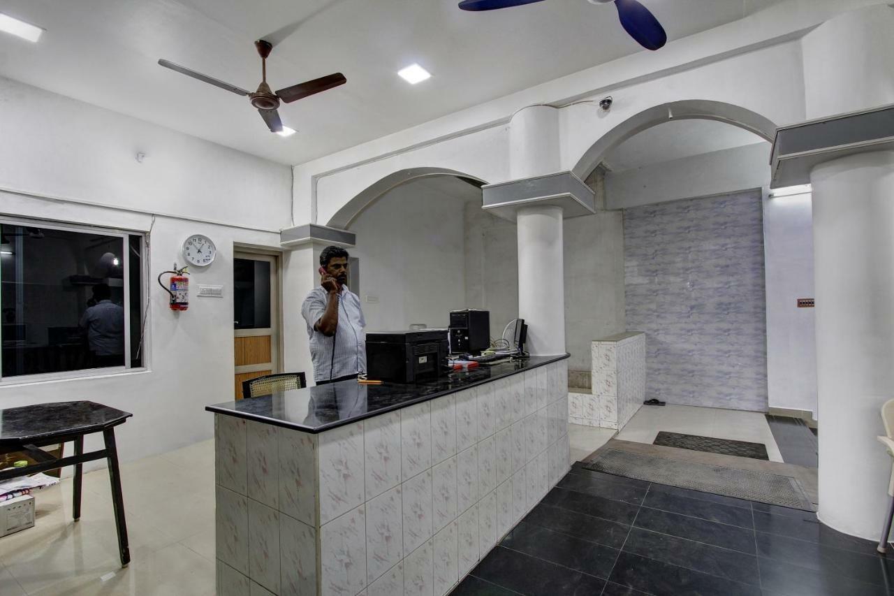 Oyo 44419 Syed Park Residency Hotel Tirunelveli Esterno foto