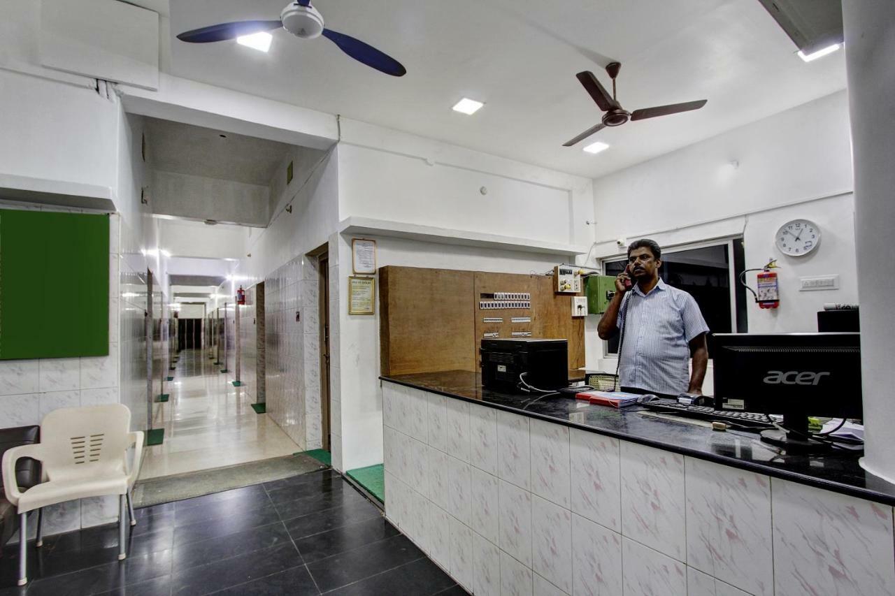 Oyo 44419 Syed Park Residency Hotel Tirunelveli Esterno foto