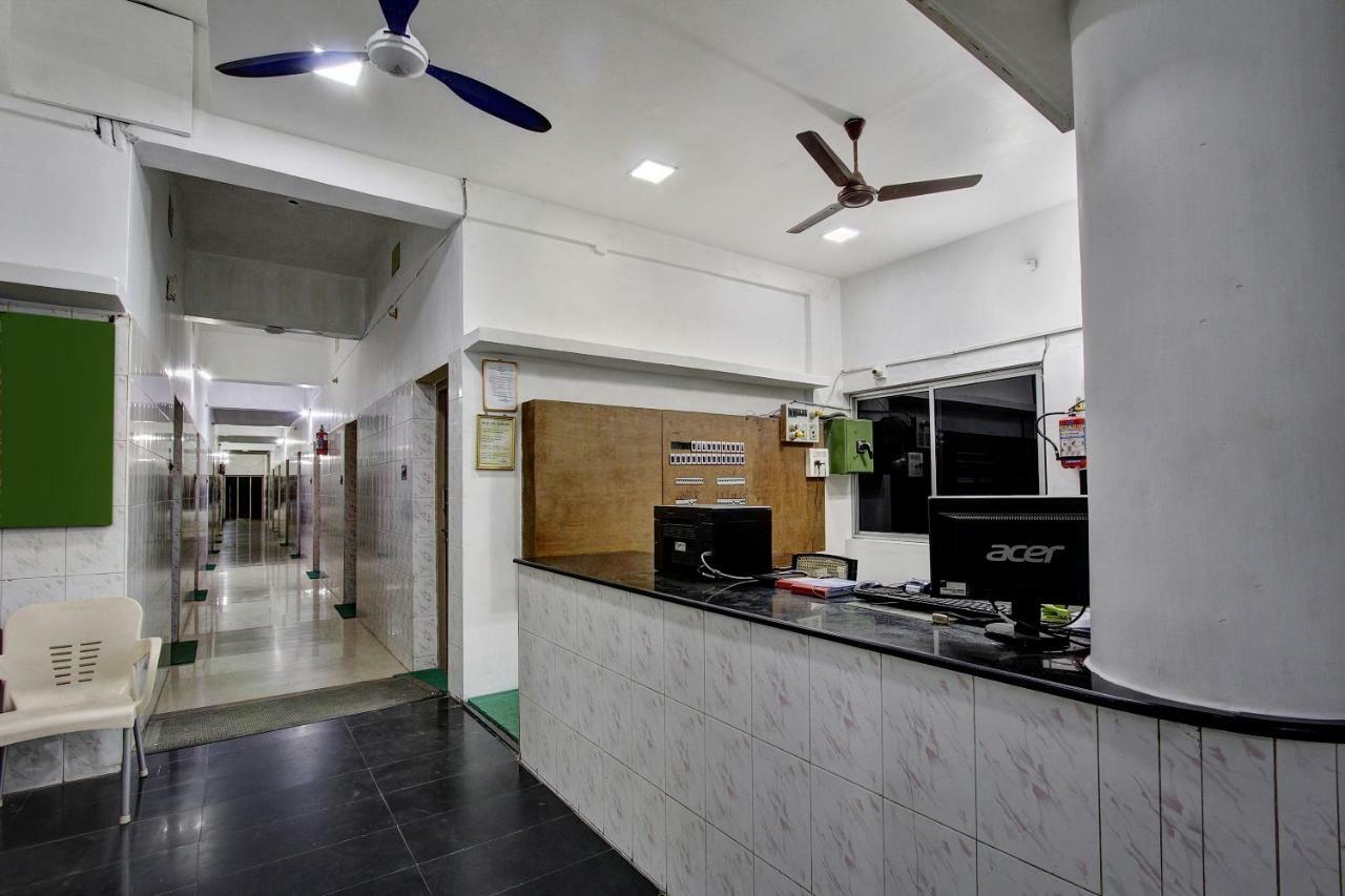 Oyo 44419 Syed Park Residency Hotel Tirunelveli Esterno foto