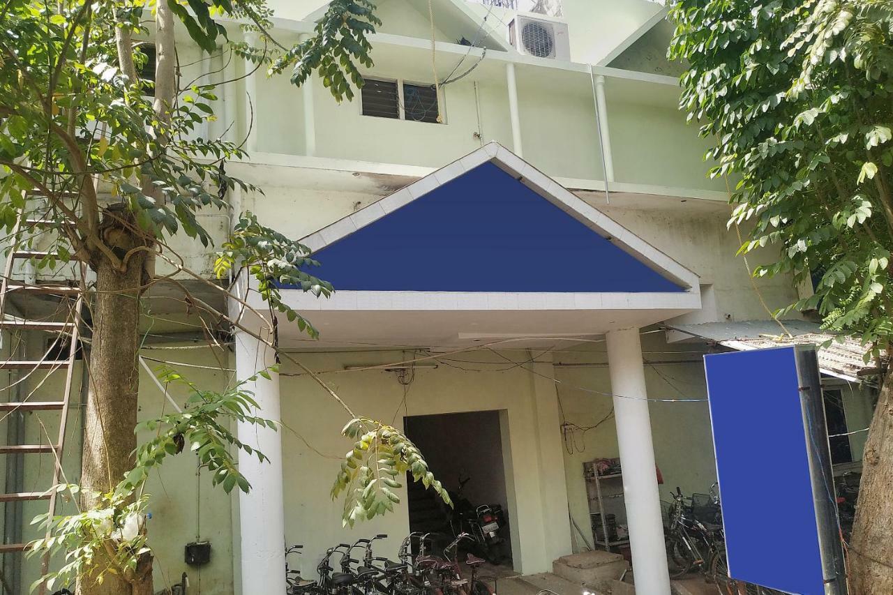 Oyo 44419 Syed Park Residency Hotel Tirunelveli Esterno foto